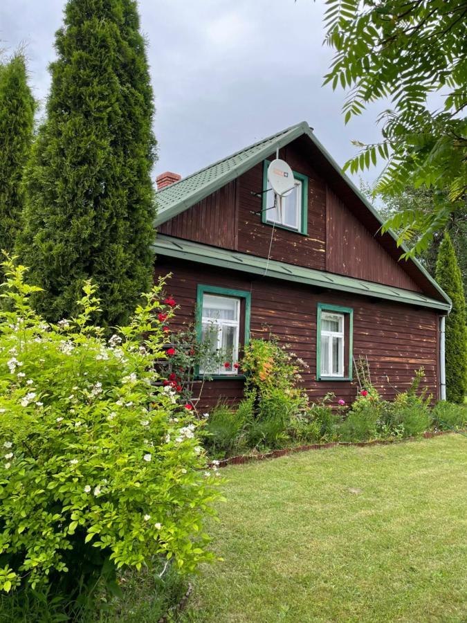 Dom Na Skraju Puszczy Bialowieskiej Narewka Exterior foto